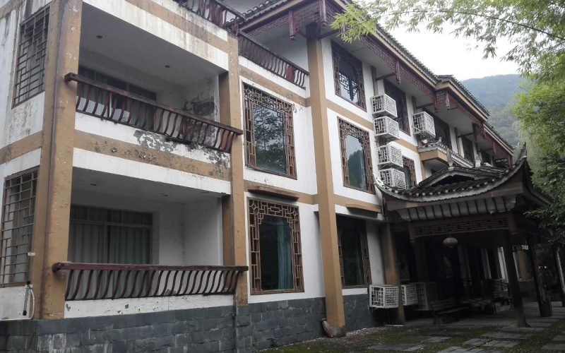 久格里吉温泉酒店处置